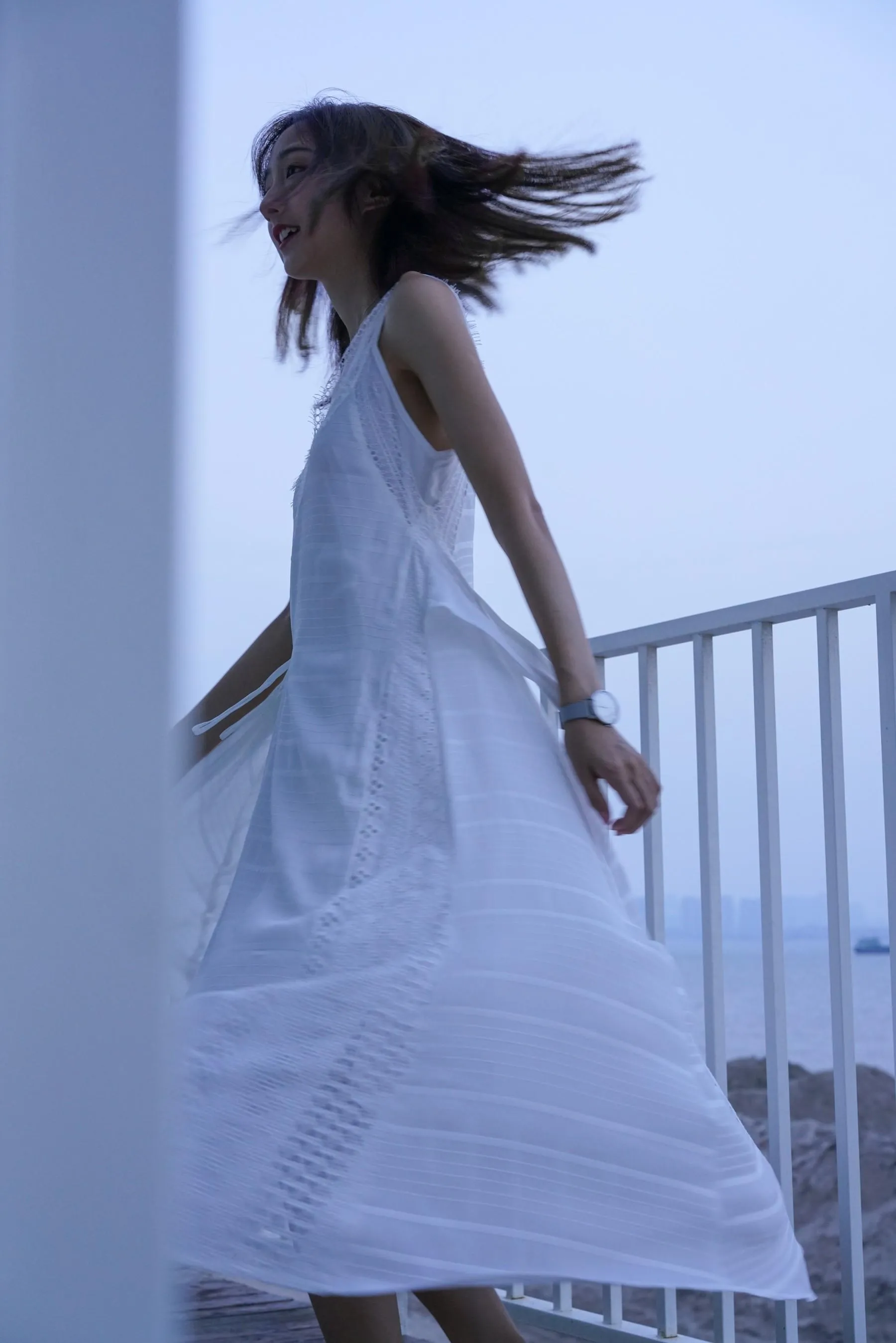 [艺图语] 2022.05.31 静谧的时光 戴黎婷 [22P]插图2